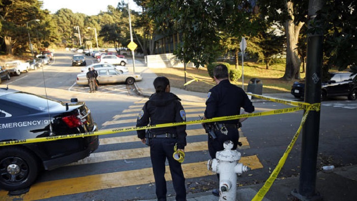 4 shot outside San Francisco schools 